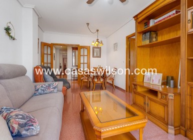 Sale - Appartement - Torrevieja - Paseo maritimo