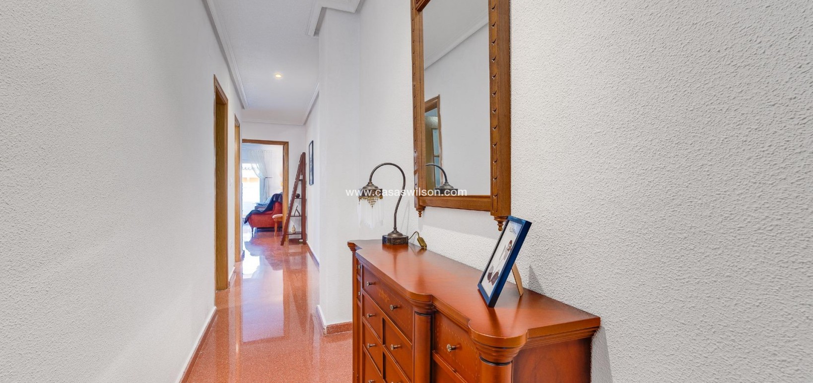Sale - Appartement - Torrevieja - Paseo maritimo