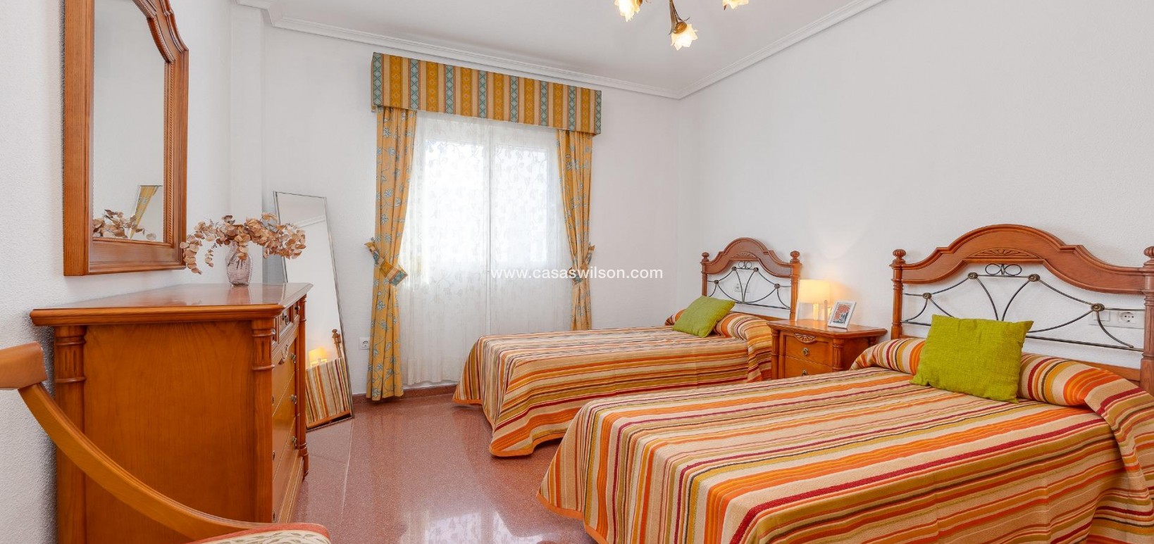 Sale - Appartement - Torrevieja - Paseo maritimo