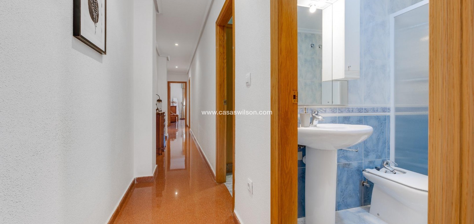 Sale - Appartement - Torrevieja - Paseo maritimo