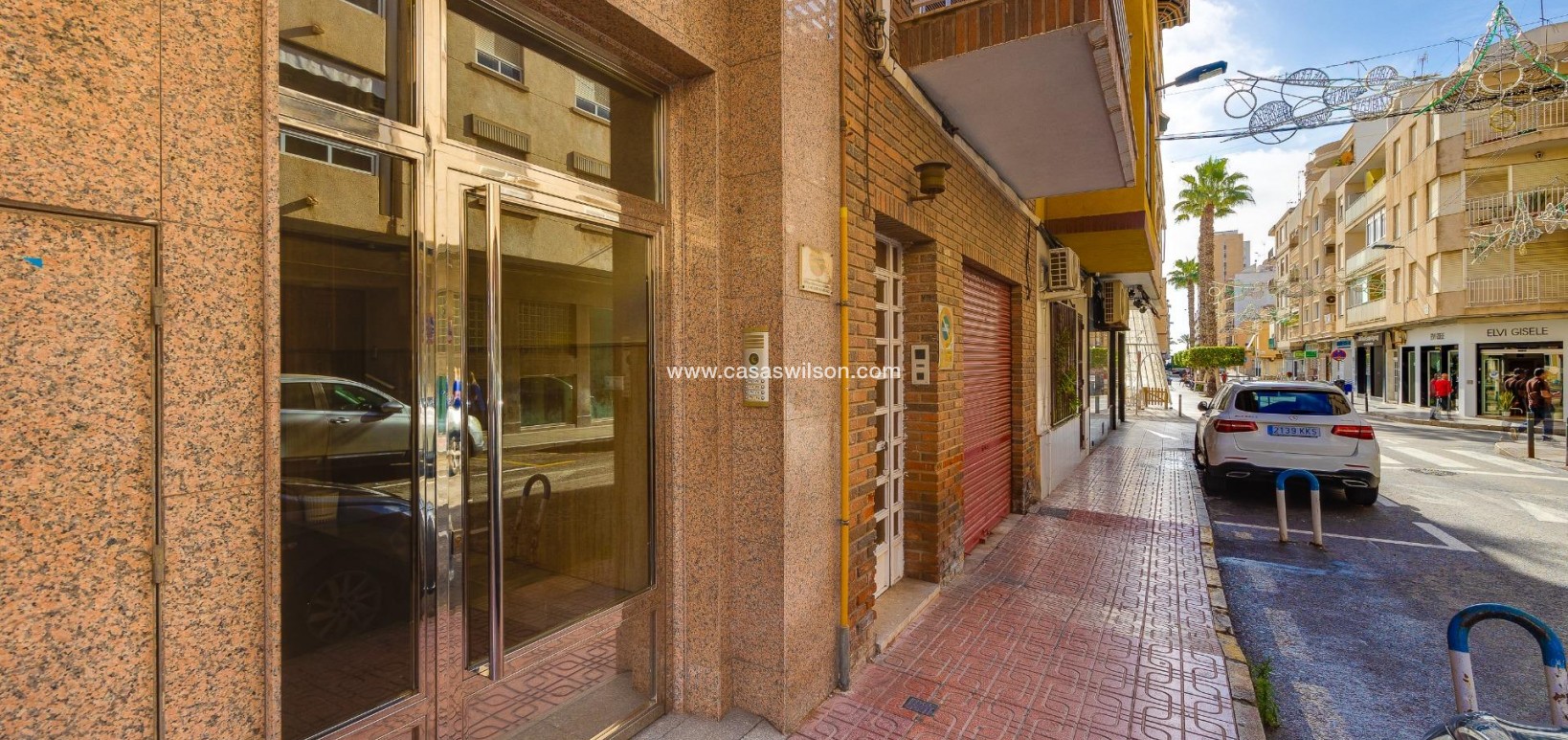 Sale - Appartement - Torrevieja - Paseo maritimo