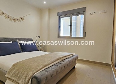 Sale - Apartment - Torrevieja - Estacion De Autobuses