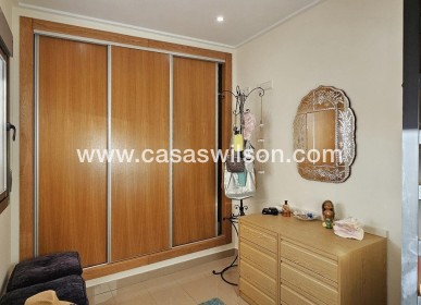 Sale - Apartment - Torrevieja - Estacion De Autobuses