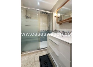 Sale - Bungalow - Orihuela Costa - Costa Blanca