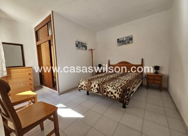 Sale - Apartment - Torrevieja - Centro