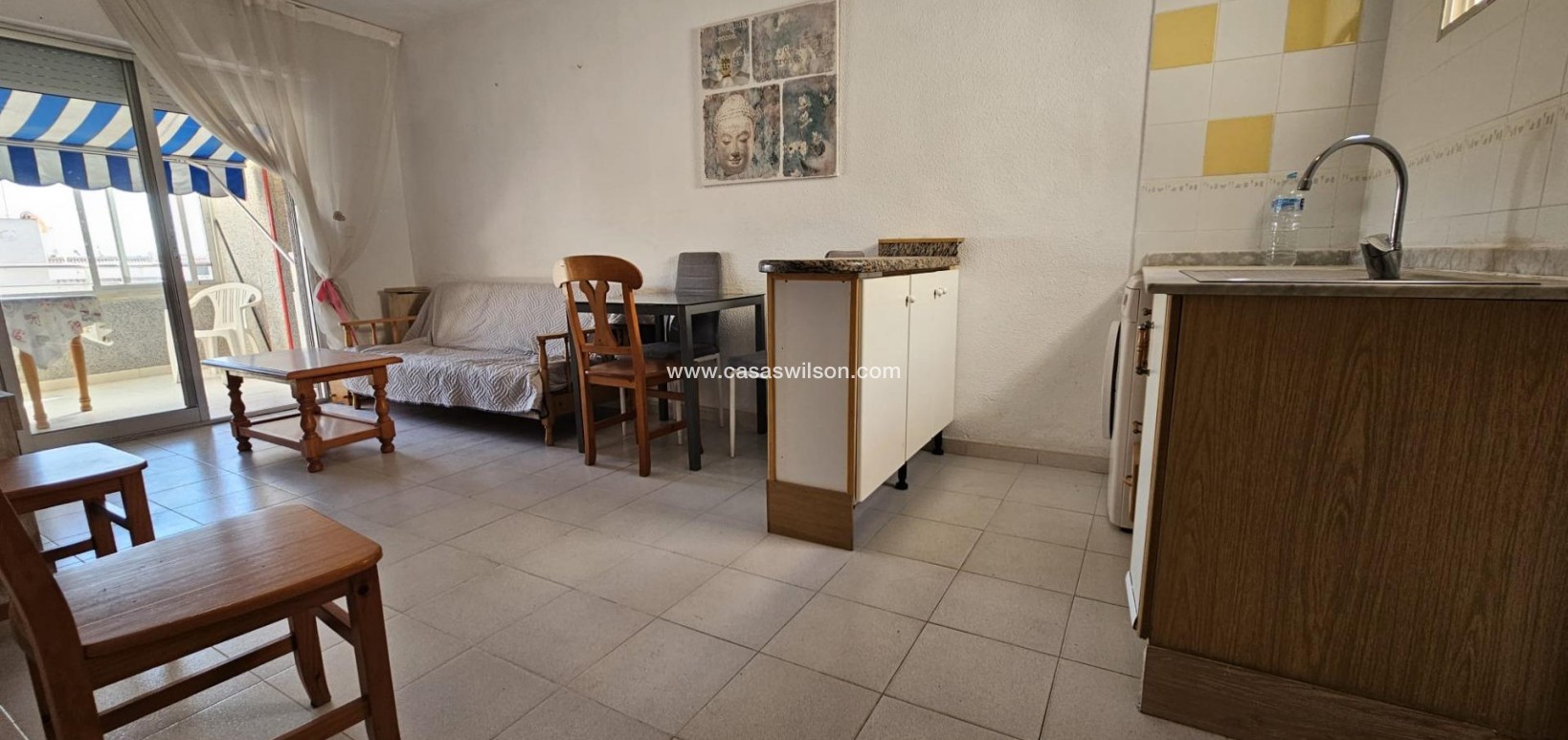 Sale - Apartment - Torrevieja - Centro