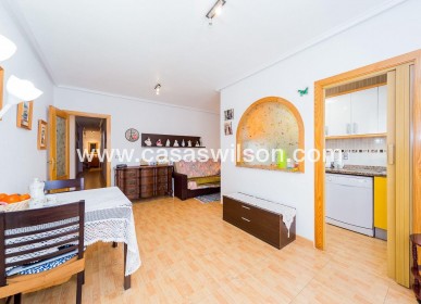 Sale - Apartment - Torrevieja - Centro