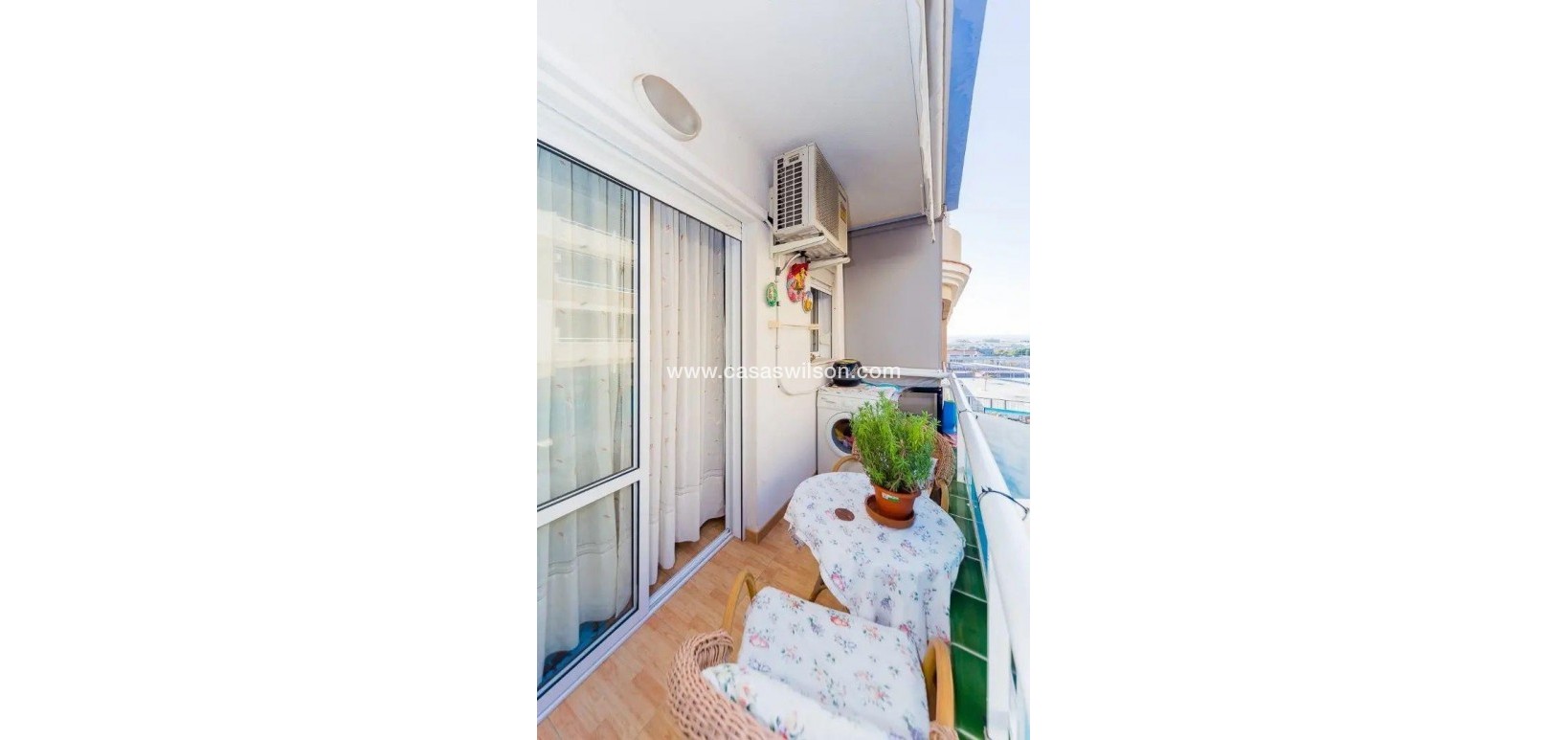 Sale - Apartment - Torrevieja - Centro