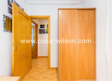 Sale - Apartment - Torrevieja - Centro