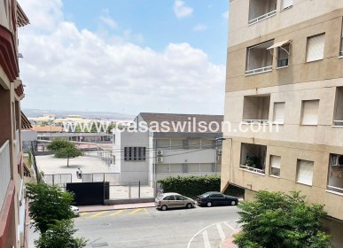 Sale - Apartment - Torrevieja - Centro