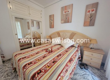 Sale - Bungalow - Torrevieja - Los Frutales