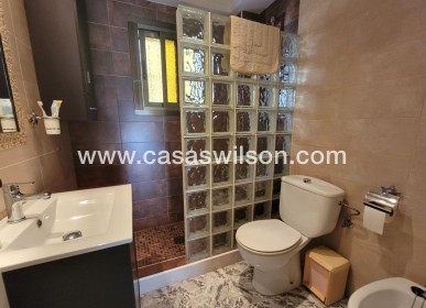 Sale - Bungalow - Torrevieja - Los Frutales