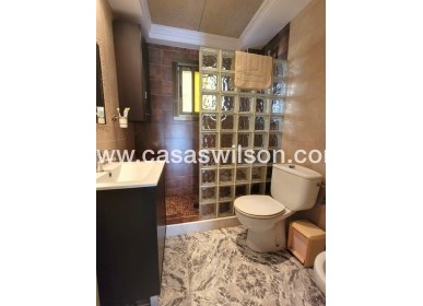 Sale - Bungalow - Torrevieja - Los Frutales