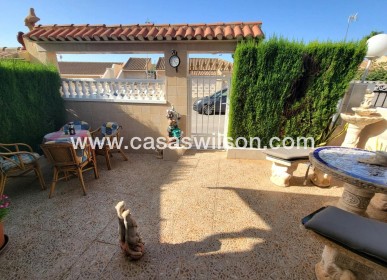 Sale - Bungalow - Torrevieja - Los Frutales