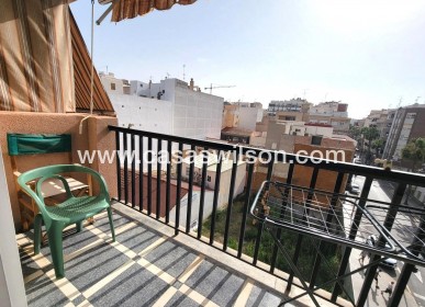 Sale - Apartment - Torrevieja - Centro