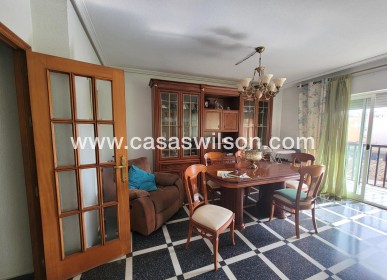 Sale - Apartment - Torrevieja - Centro