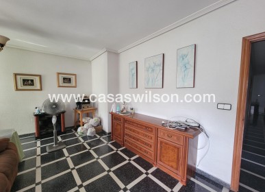 Sale - Apartment - Torrevieja - Centro