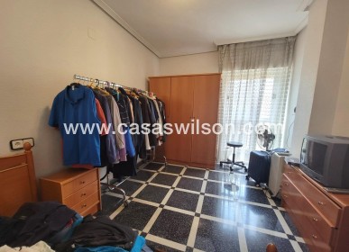 Sale - Apartment - Torrevieja - Centro