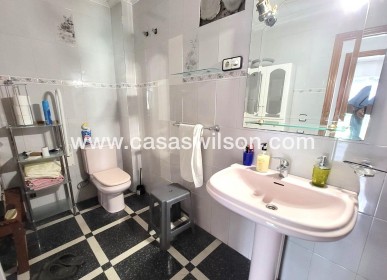 Sale - Apartment - Torrevieja - Centro