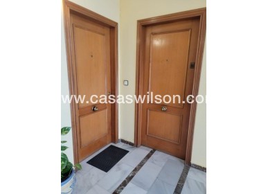 Sale - Apartment - Torrevieja - Centro