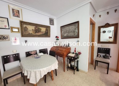 Sale - Apartment - Torrevieja - Centro