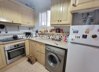 Sale - Apartment - Torrevieja - Centro