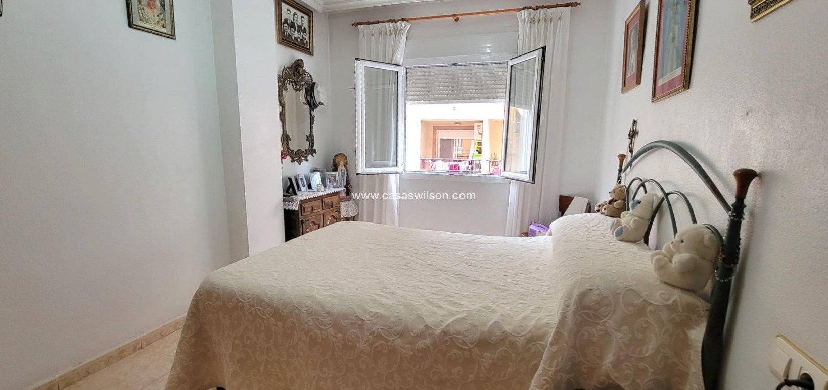 Sale - Apartment - Torrevieja - Centro