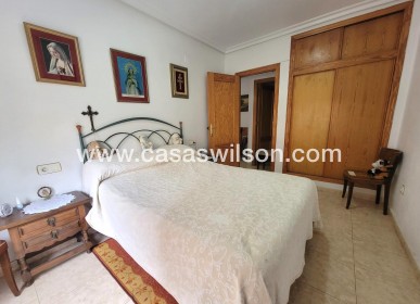 Sale - Apartment - Torrevieja - Centro