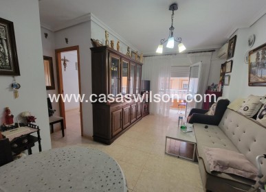 Sale - Apartment - Torrevieja - Centro