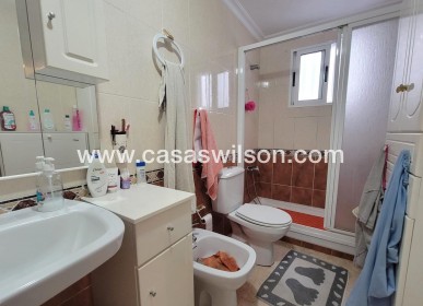 Sale - Apartment - Torrevieja - Centro