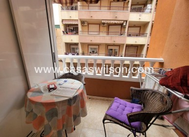 Sale - Apartment - Torrevieja - Centro