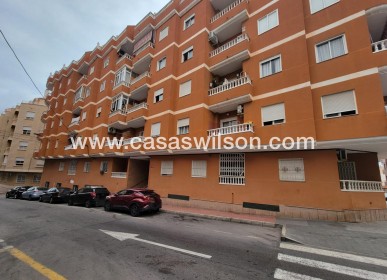 Sale - Apartment - Torrevieja - Centro
