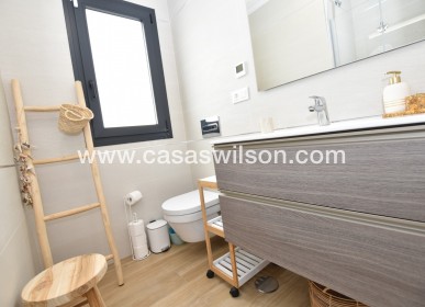 Sale - Apartment - Torrevieja - Costa Blanca