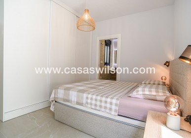 Sale - Apartment - Torrevieja - Costa Blanca