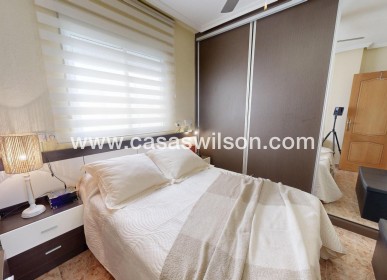 Sale - Apartment - Torrevieja - Estacion De Autobuses