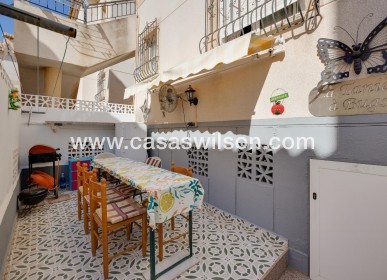 Sale - Bungalow - Torrevieja - Aguas Nuevas