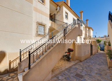 Sale - Bungalow - Torrevieja - Aguas Nuevas