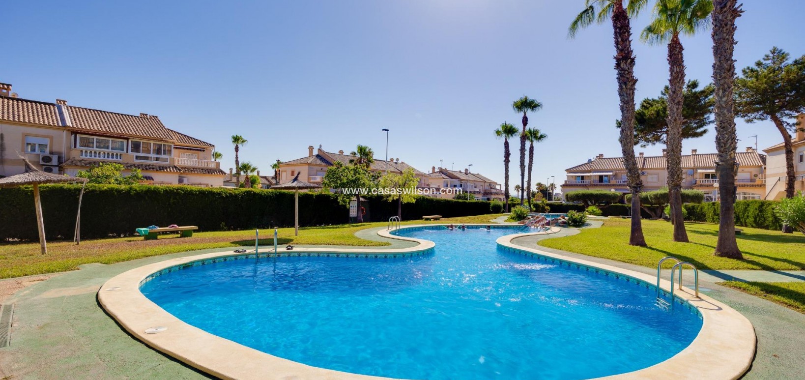 Sale - Bungalow - Torrevieja - Aguas Nuevas