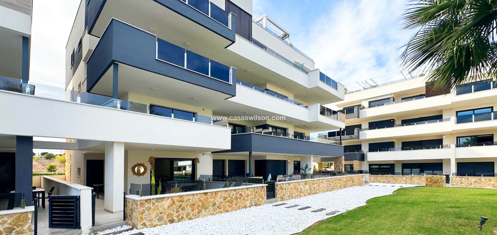 Sale - Apartment - Torrevieja - Costa Blanca