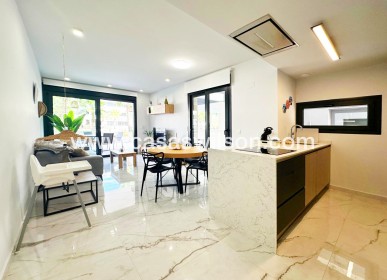 Sale - Apartment - Torrevieja - Costa Blanca