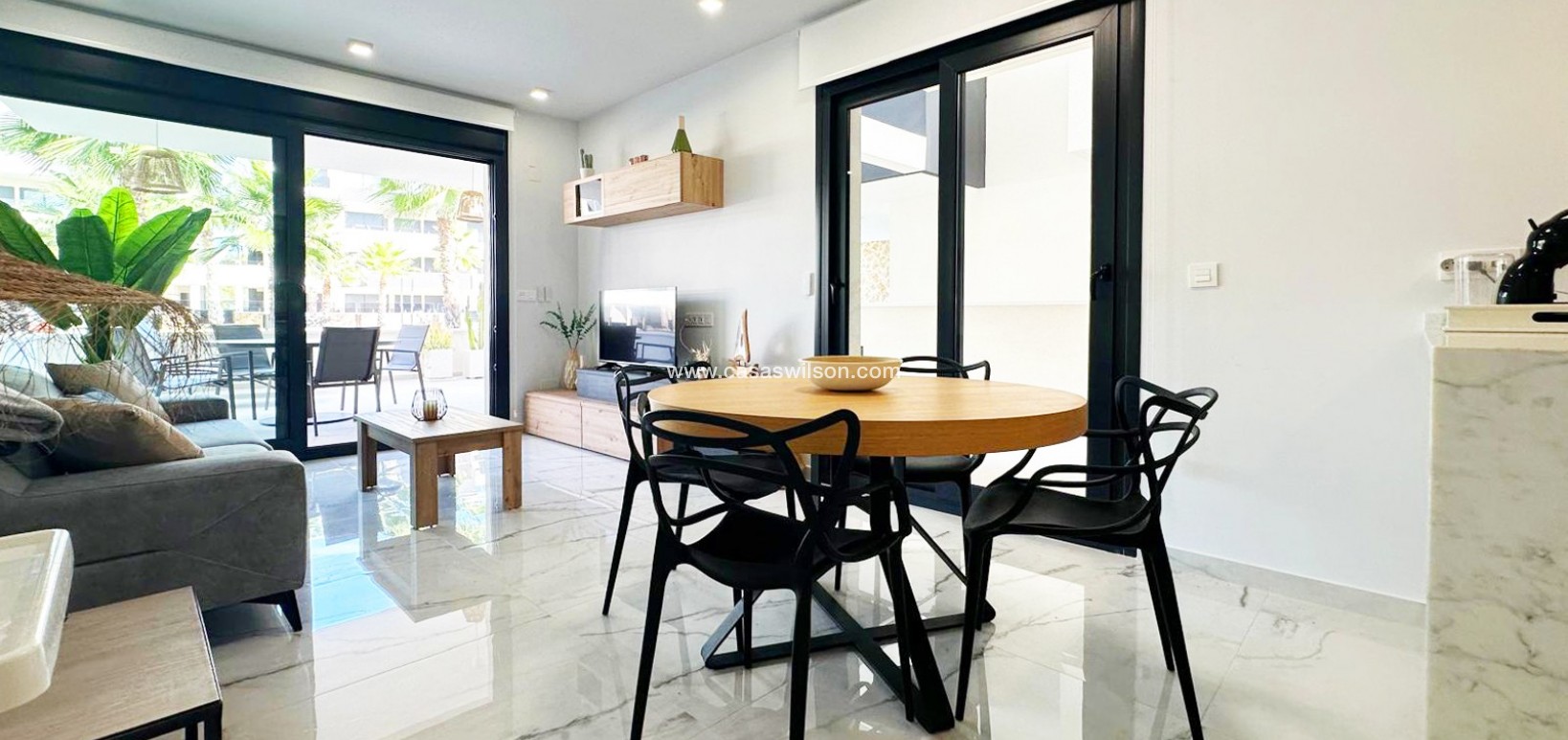 Sale - Apartment - Torrevieja - Costa Blanca