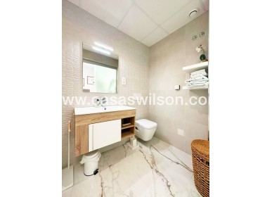 Sale - Apartment - Torrevieja - Costa Blanca