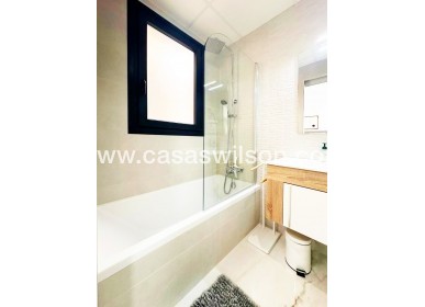 Sale - Apartment - Torrevieja - Costa Blanca