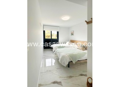 Sale - Apartment - Torrevieja - Costa Blanca