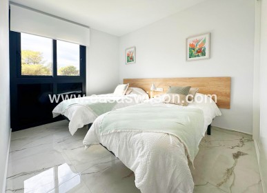 Sale - Apartment - Torrevieja - Costa Blanca