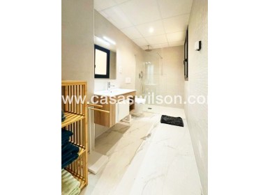 Sale - Apartment - Torrevieja - Costa Blanca