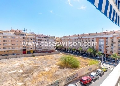 Sale - Apartment - Torrevieja - Centro