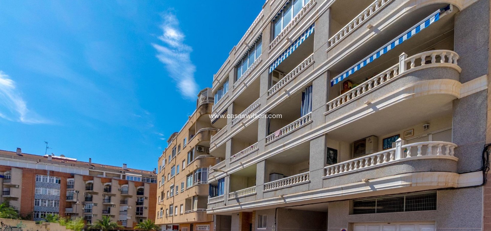Sale - Apartment - Torrevieja - Centro