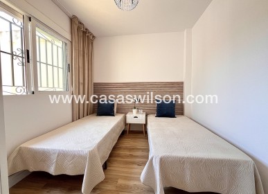 Sale - Townhouse - Playa Flamenca - Costa Blanca