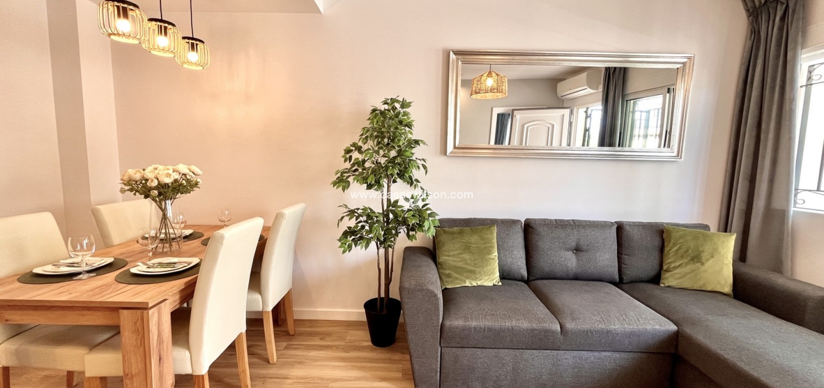 Sale - Townhouse - Playa Flamenca - Costa Blanca